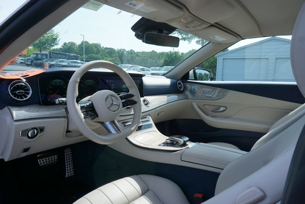 Used 2021 Mercedes-Benz E 450 4MATIC Cabriolet image 10