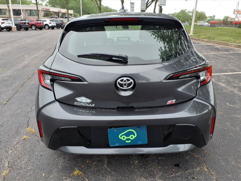 Used 2025 Toyota Corolla SE w/ SE Package FWD image 6
