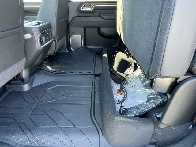 New 2026 Chevrolet Silverado 3500 High Country w/ High Country Premium Package AWD/4WD image 10
