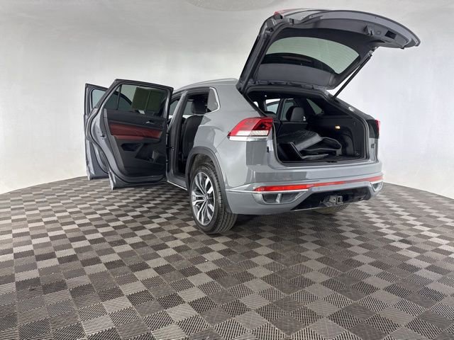 Used 2022 Volkswagen Atlas Cross Sport SEL Premium R-Line image 16