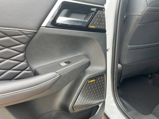 New 2026 Mitsubishi Outlander SEL Black Edition FWD image 20