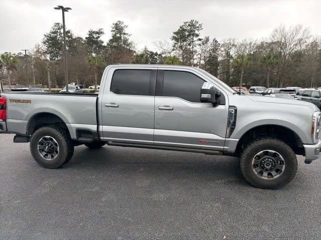 Used 2024 Ford F250 Platinum w/ Tremor Off-Road Package image 9