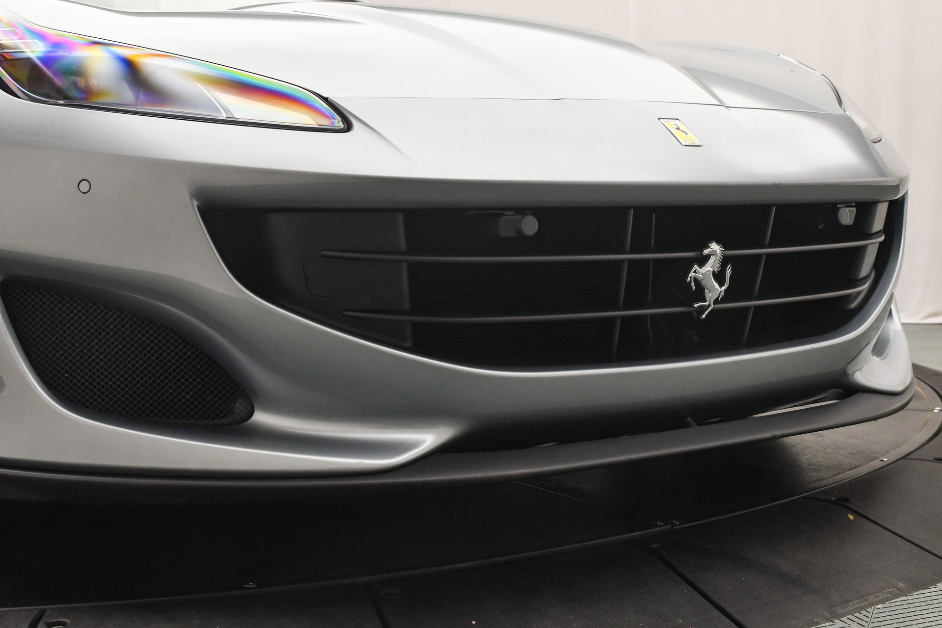Used 2019 Ferrari Portofino image 28