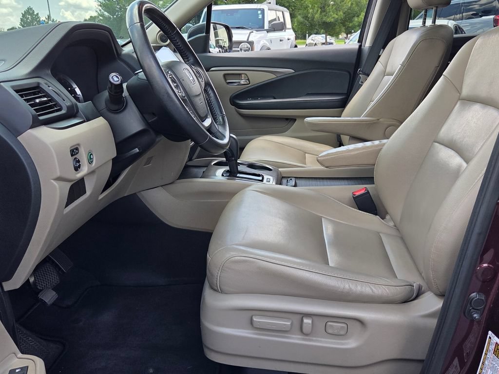 Used 2017 Honda Pilot EX-L image 3