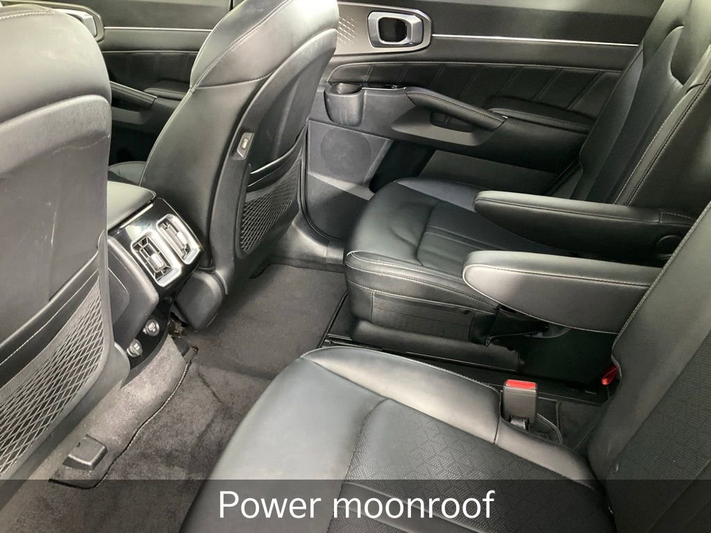 Used 2023 Kia Sorento SX image 16