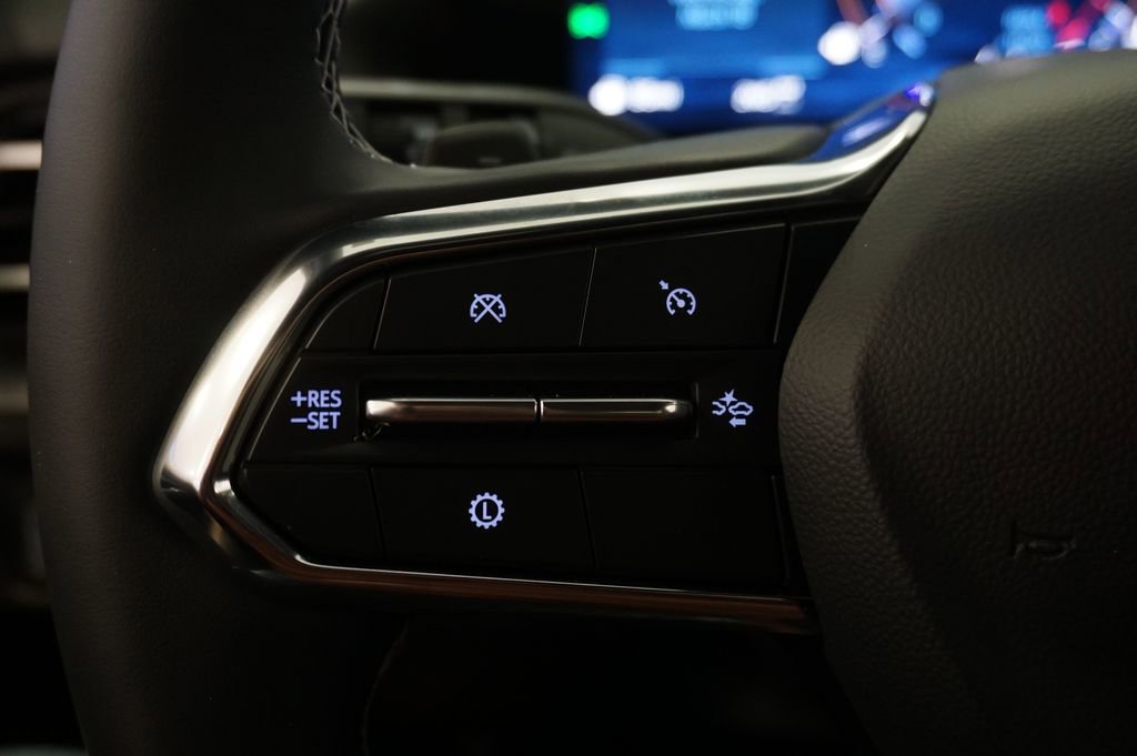 New 2026 Chevrolet Traverse LT w/ Driver Confidence Package image 19