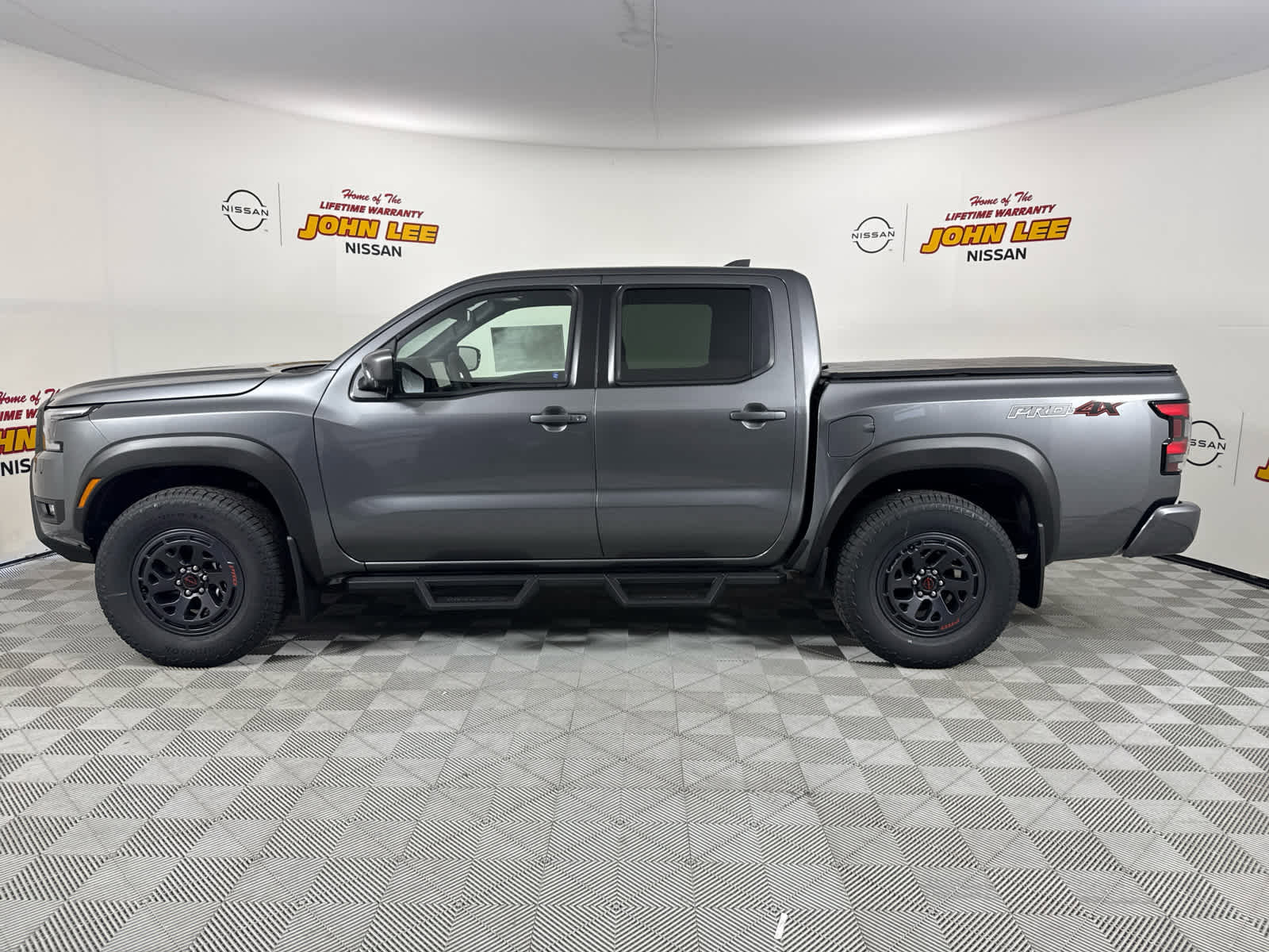 New 2026 Nissan Frontier PRO-4X image 2