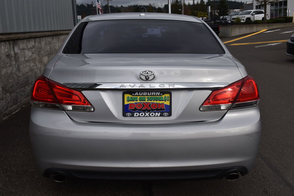 Used 2011 Toyota Avalon image 5