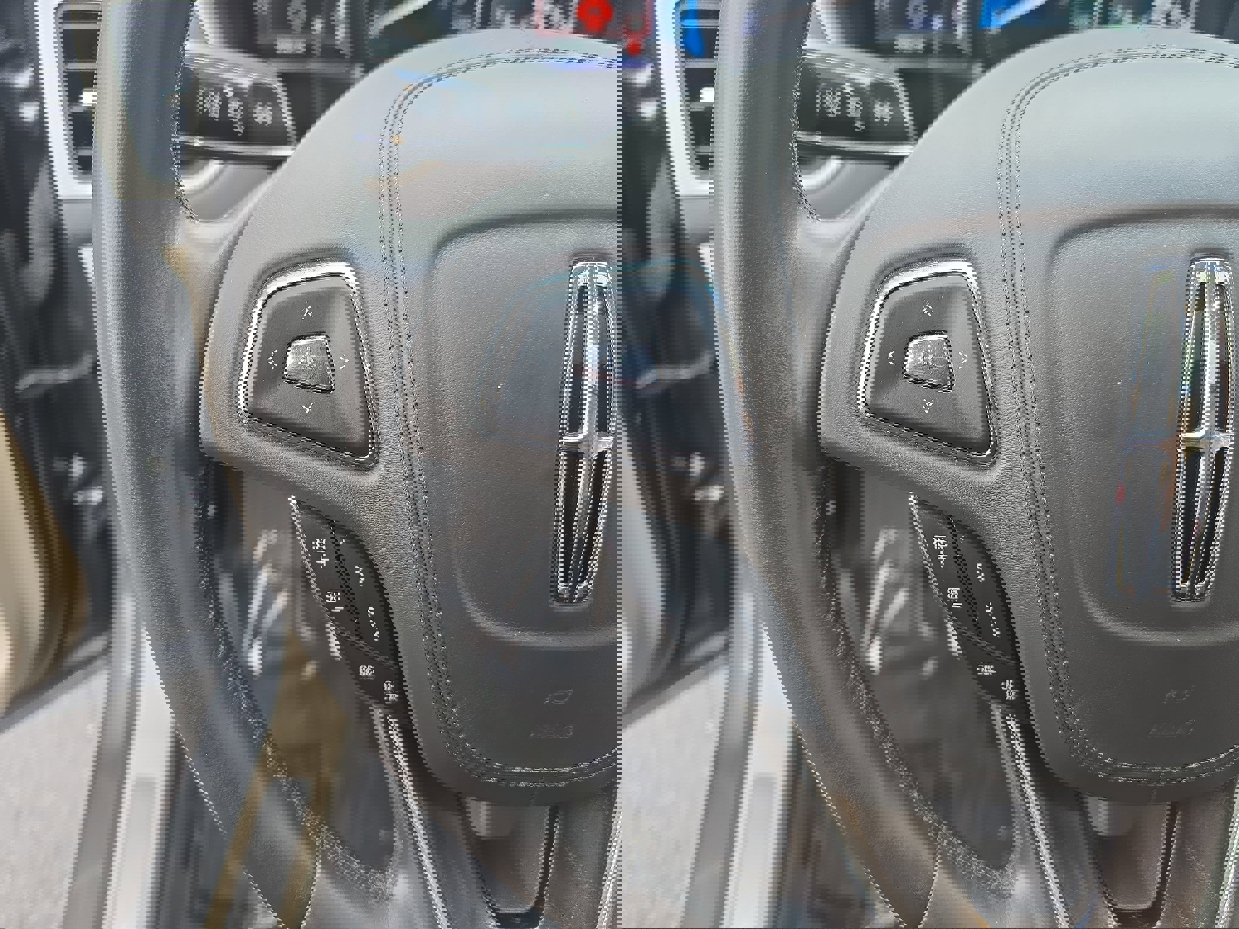 Used 2018 Lincoln MKZ Select w/ Technology Package image 18