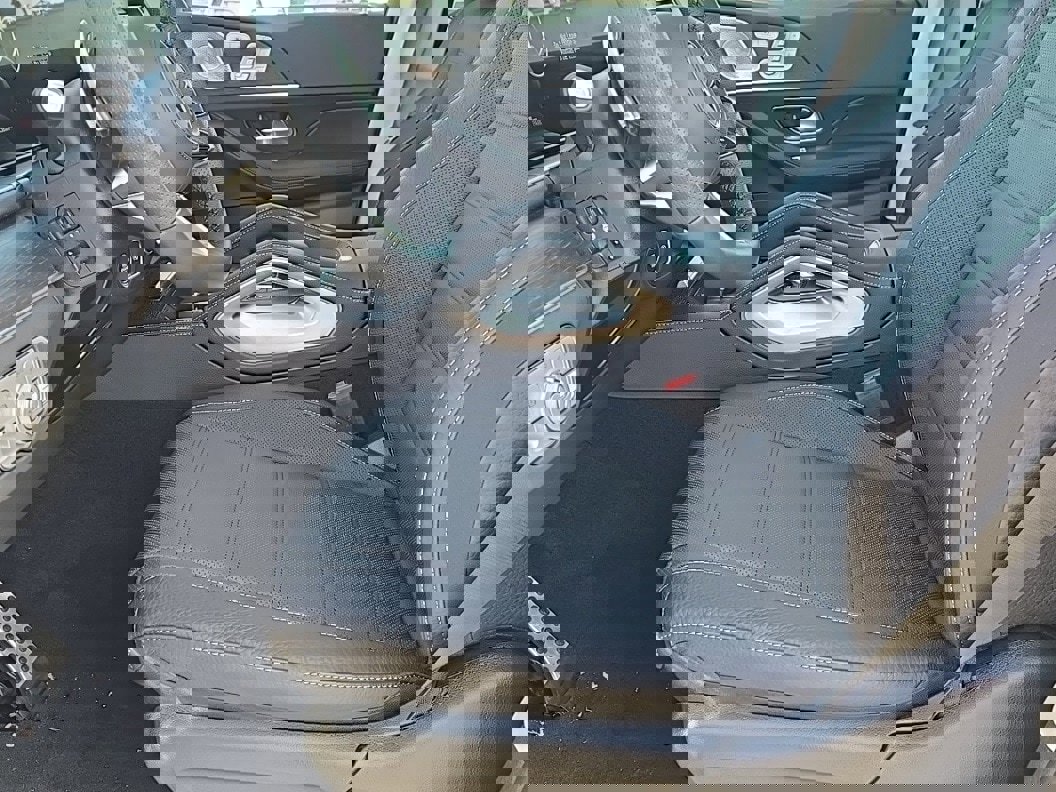 New 2026 Mercedes-Benz GLS 450 4MATIC image 14