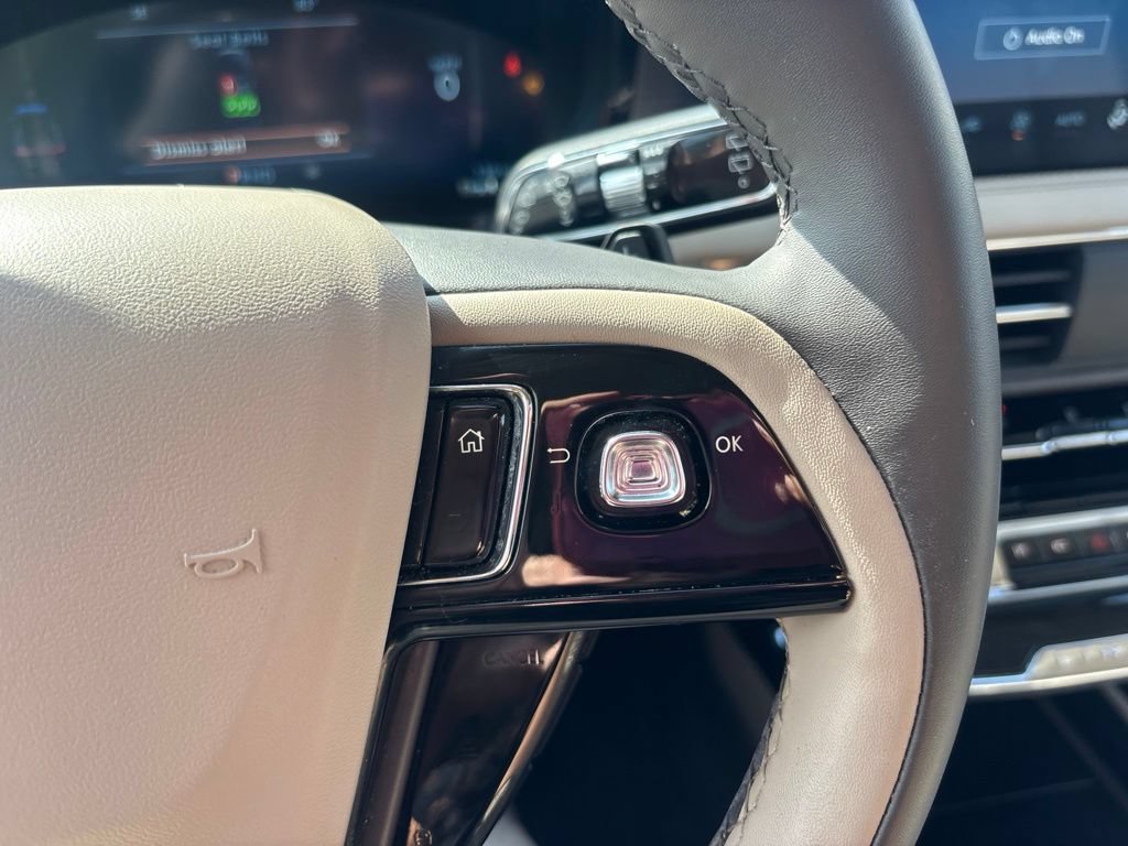 Used 2023 Lincoln Corsair FWD image 21