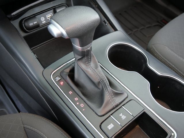 Used 2020 Kia Sorento AWD V6 image 26