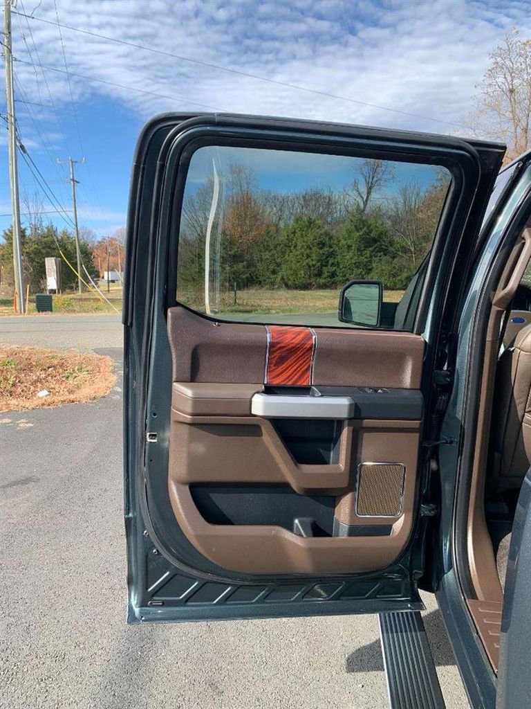 Used 2015 Ford F150 King Ranch w/ Equipment Group 601A Luxury image 38