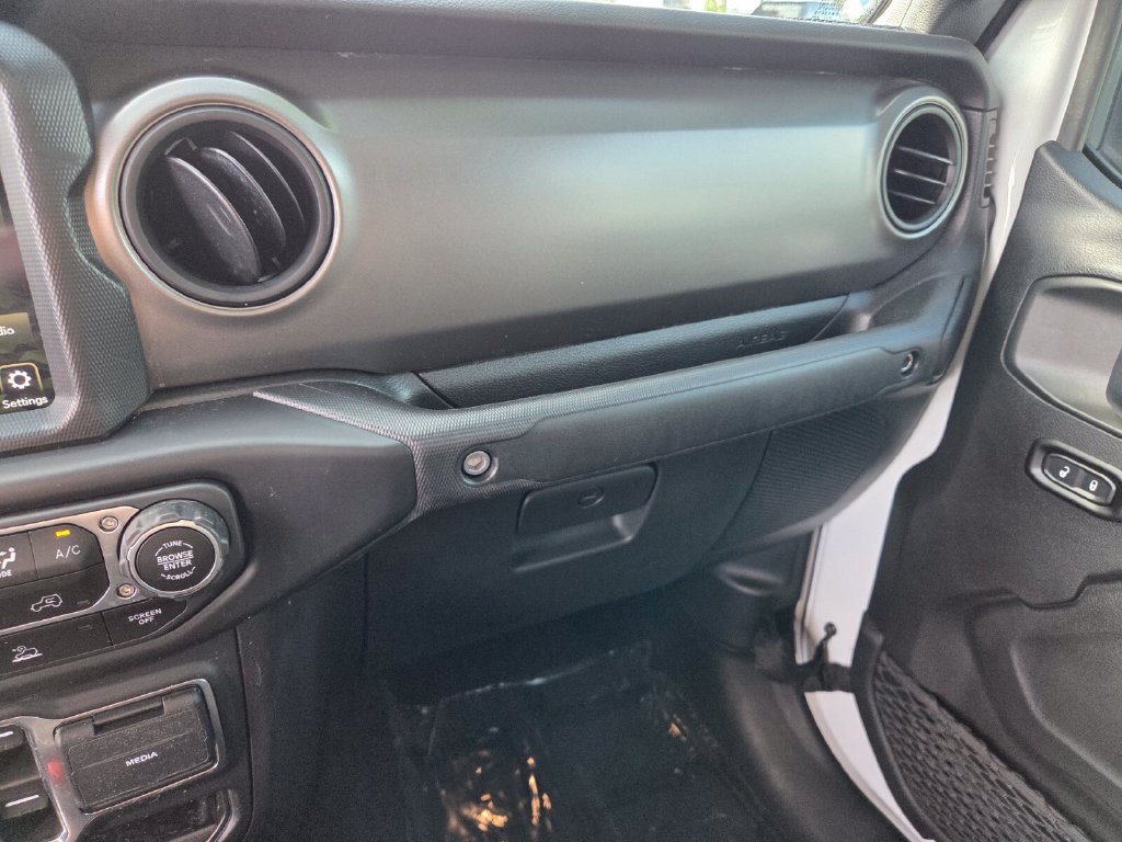 Used 2023 Jeep Gladiator Sport AWD/4WD image 26