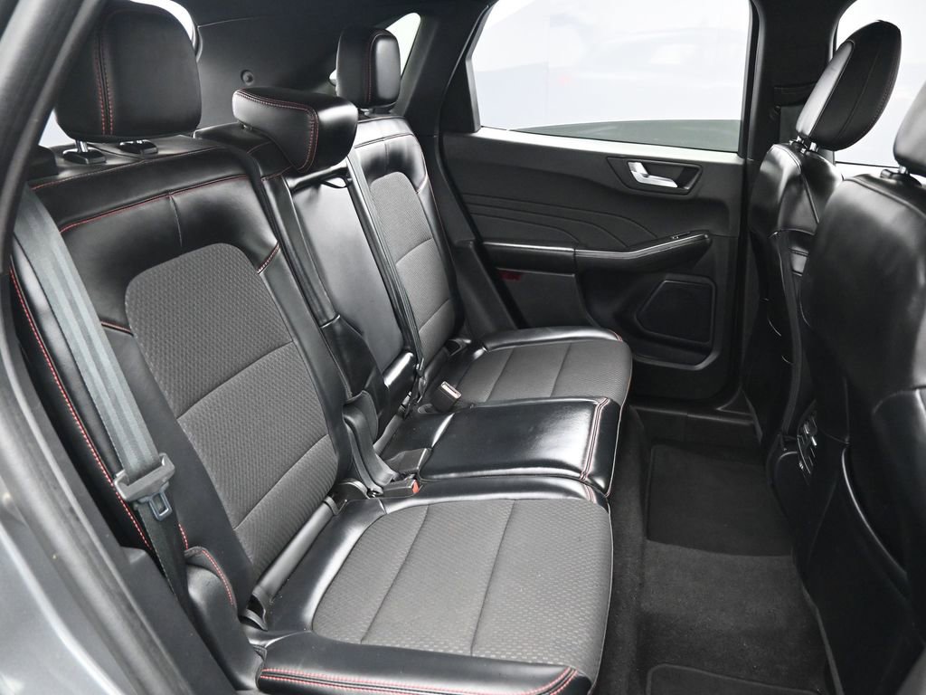 Used 2024 Ford Escape ST-Line image 29