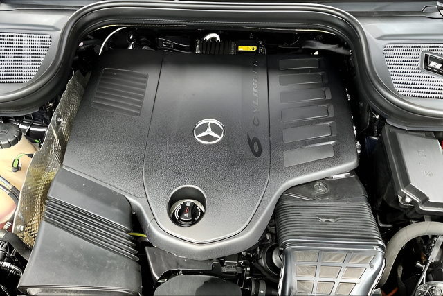 Certified 2024 Mercedes-Benz GLS 450 4MATIC image 32