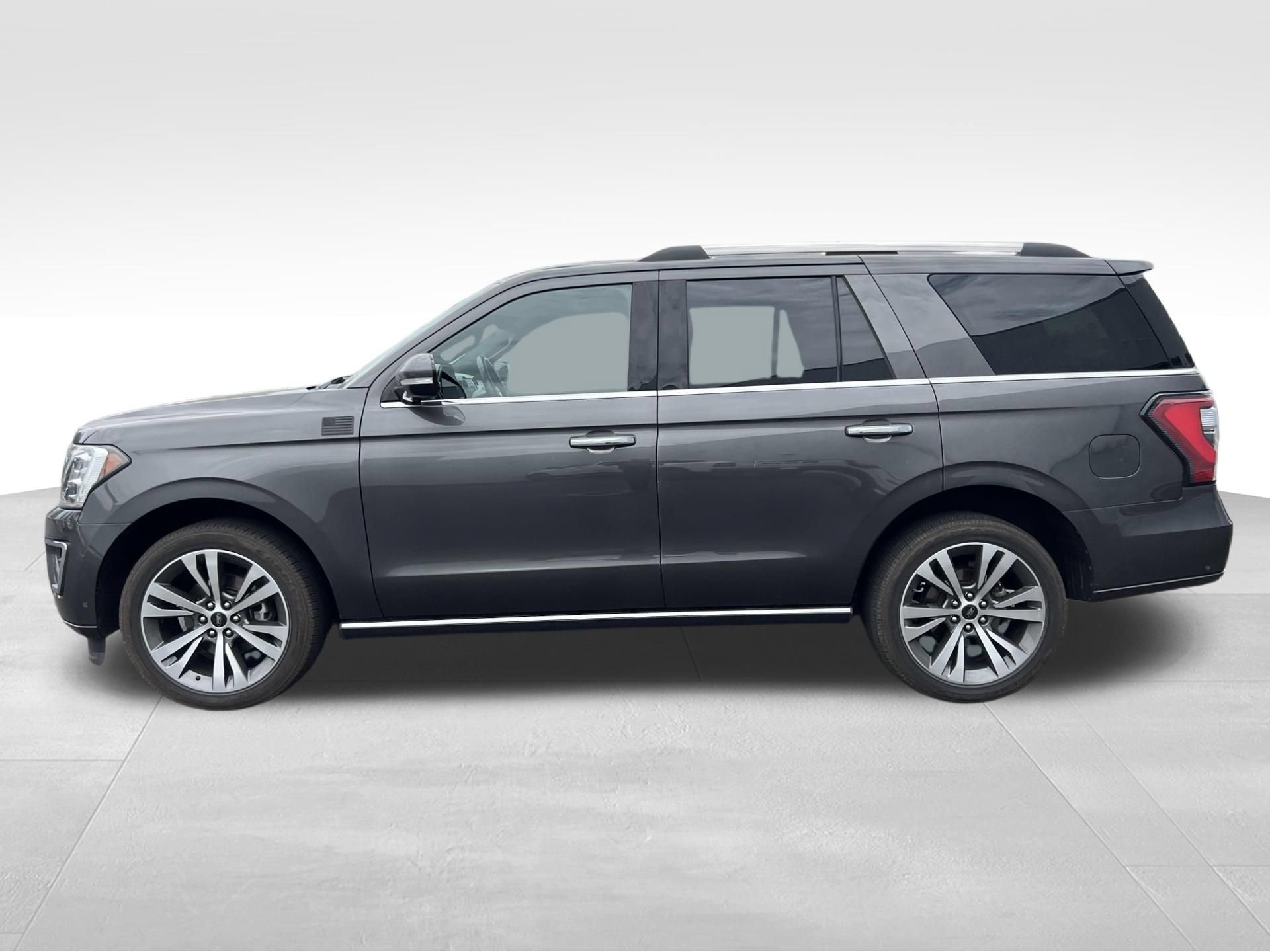 Used 2020 Ford Expedition Limited w/ Equipment Group 302A RWD image 8