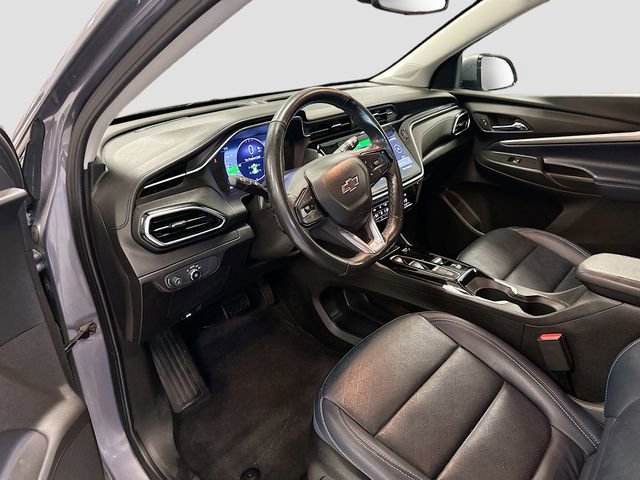 Used 2022 Chevrolet Bolt EUV LT w/ Convenience Package image 9