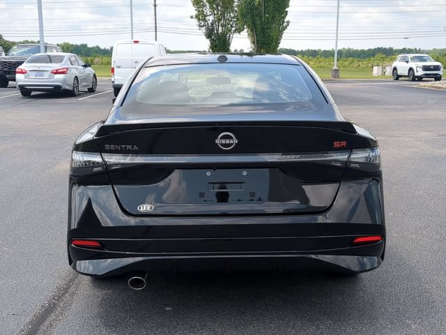 New 2026 Nissan Sentra SR w/ Floor Mat Package FWD image 4