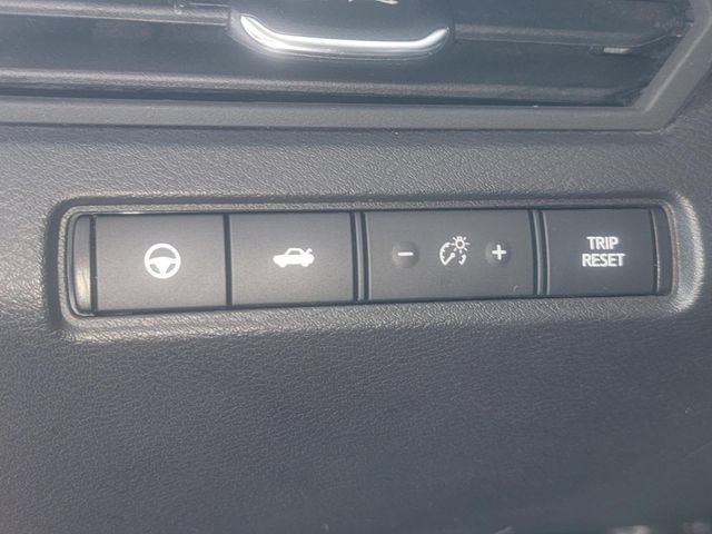 Used 2020 Nissan Altima 2.5 SV FWD image 31