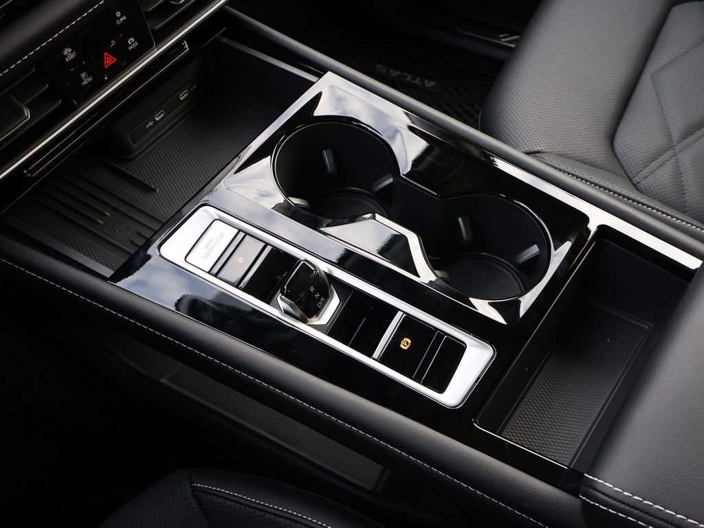 New 2026 Volkswagen Atlas SE image 27