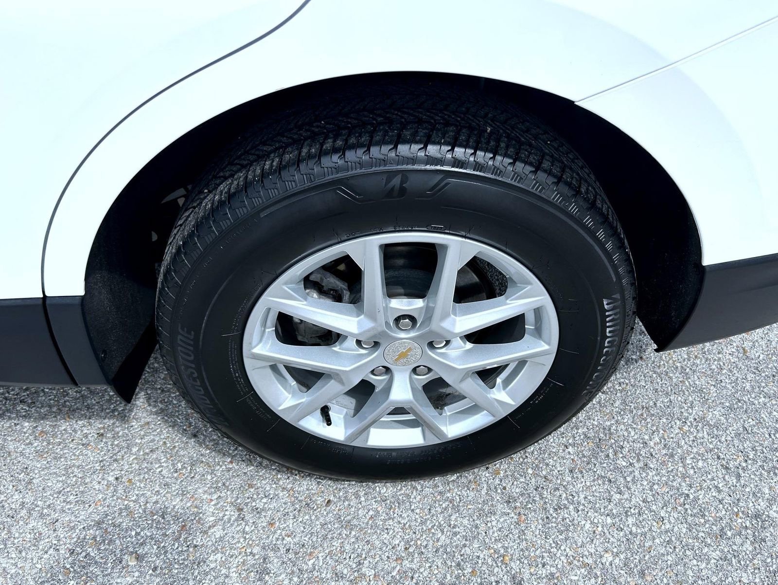 Certified 2024 Chevrolet Equinox LS w/ LS Convenience Package AWD/4WD image 22