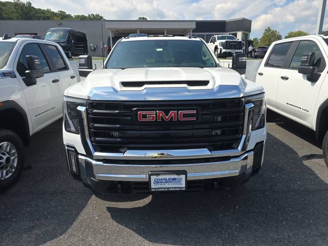 New 2026 GMC Sierra 3500 Pro w/ Convenience Package AWD/4WD image 9