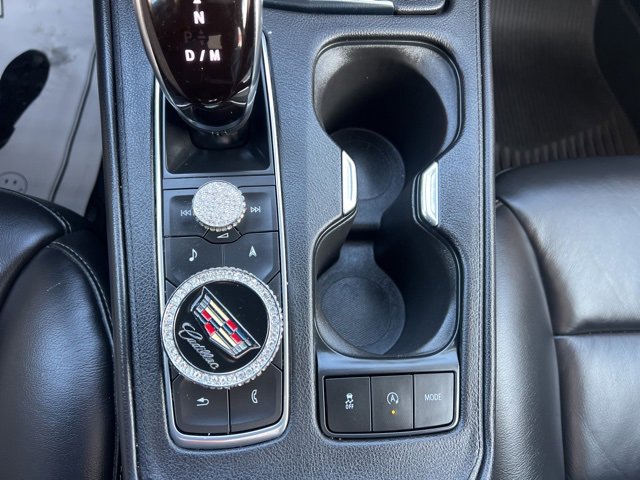 Used 2021 Cadillac XT4 Premium Luxury w/ Cold Weather Package image 31