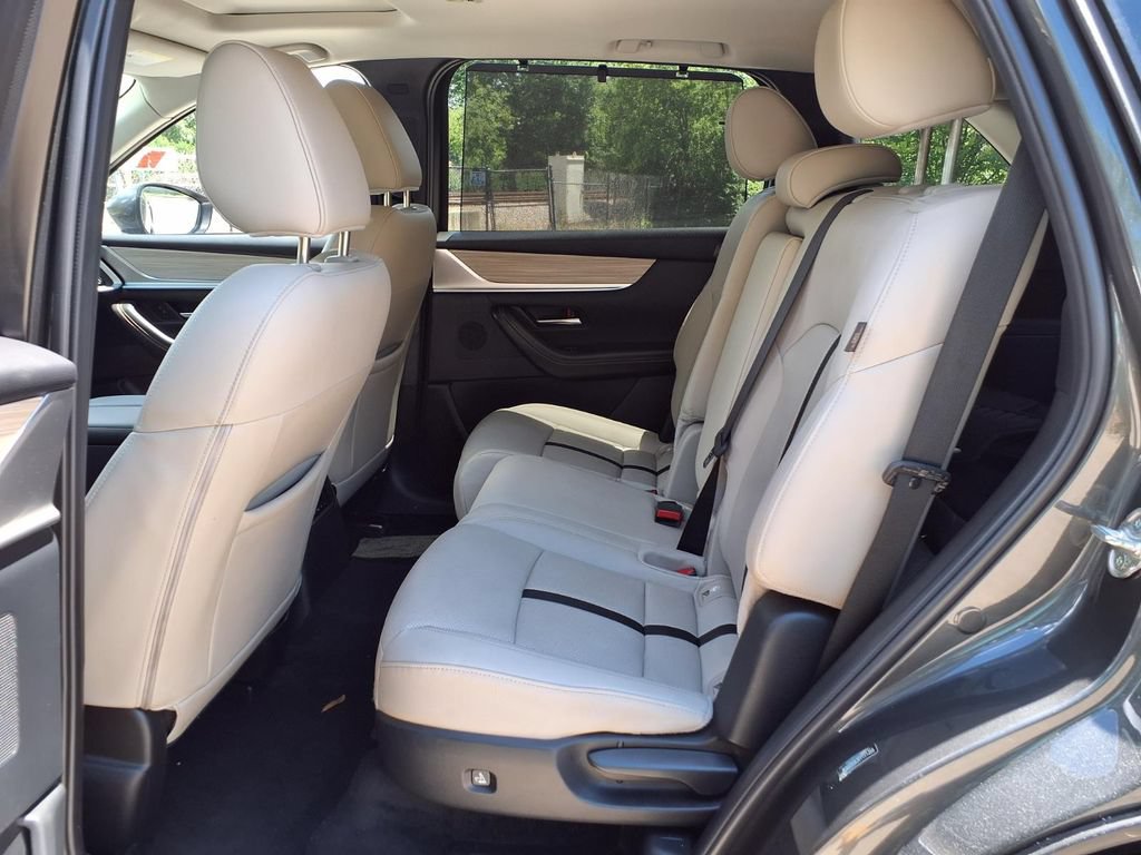Used 2024 MAZDA CX-90 Plug-In Hybrid w/ Preferred AWD/4WD image 14