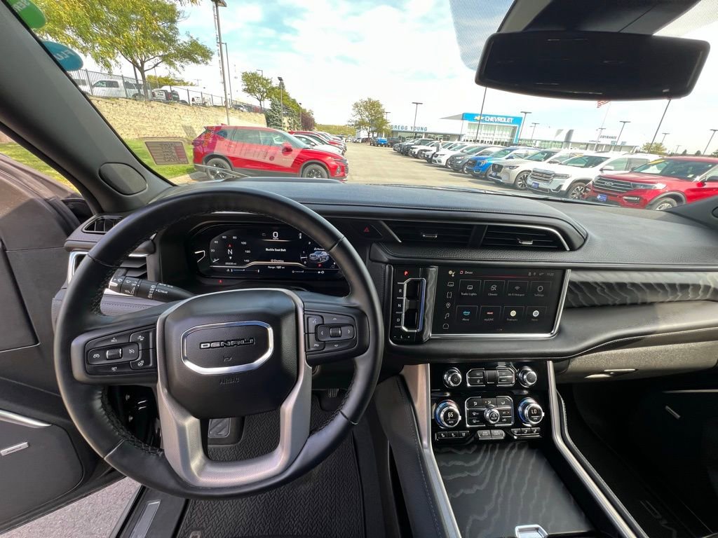 Used 2024 GMC Yukon Denali image 40