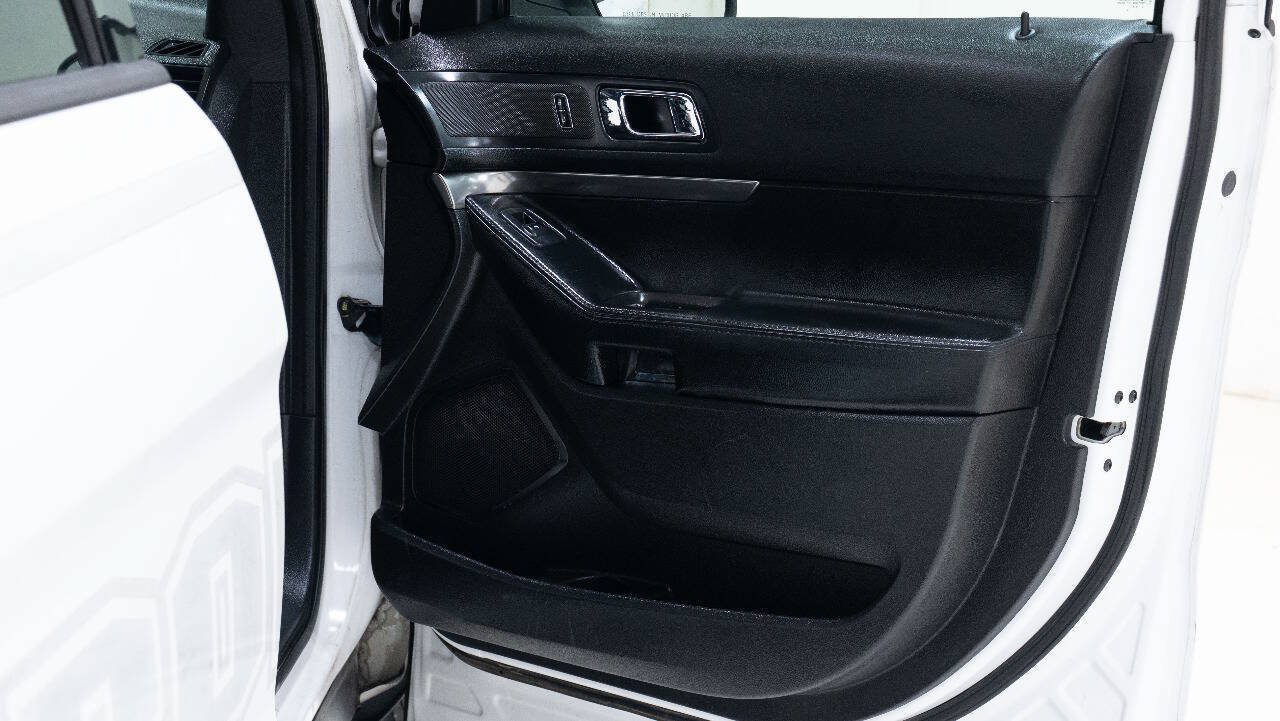 Used 2017 Ford Explorer 4WD Police Interceptor image 33