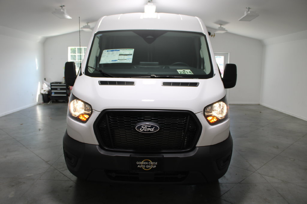 New 2026 Ford Transit 250 148 Medium Roof w/ Load Area Protection Package RWD image 46