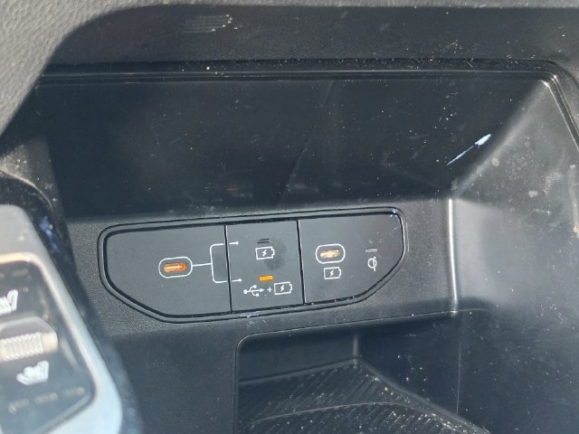 Certified 2024 Kia Sorento SX AWD/4WD image 29