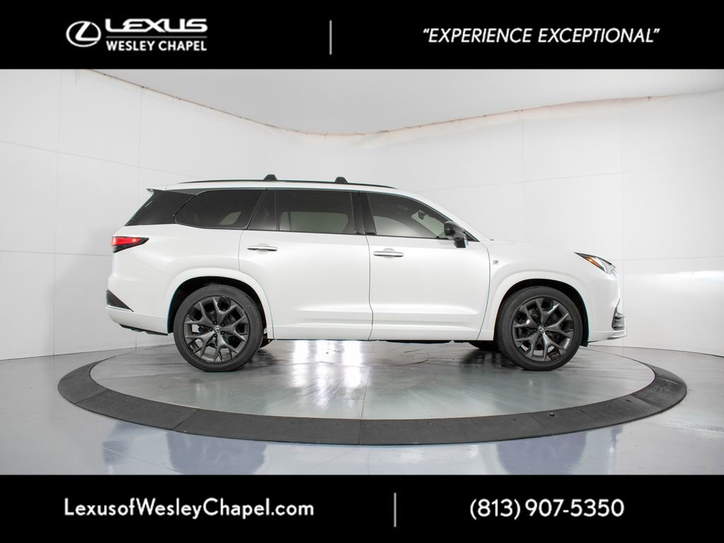 Used 2026 Lexus TX 500h AWD w/ Technology Package image 2
