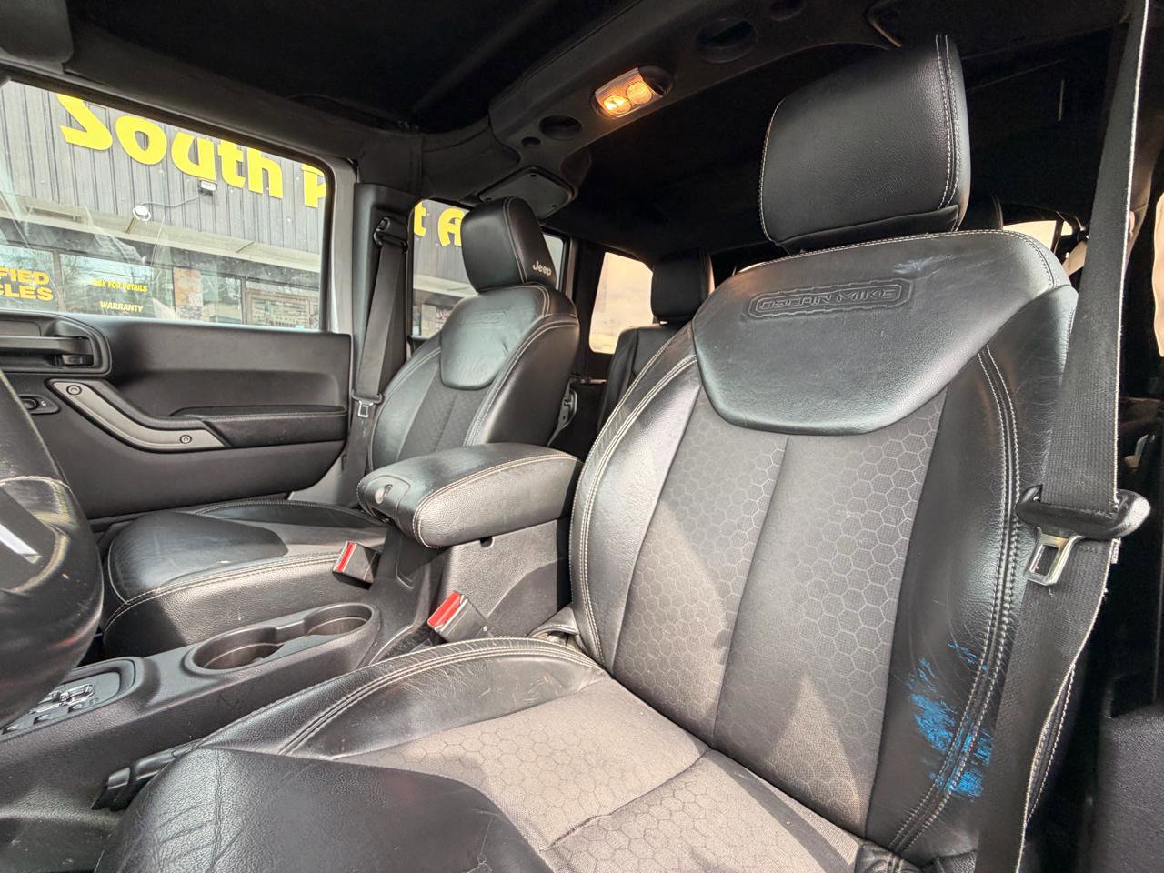 Used 2016 Jeep Wrangler Unlimited Sport AWD/4WD image 19