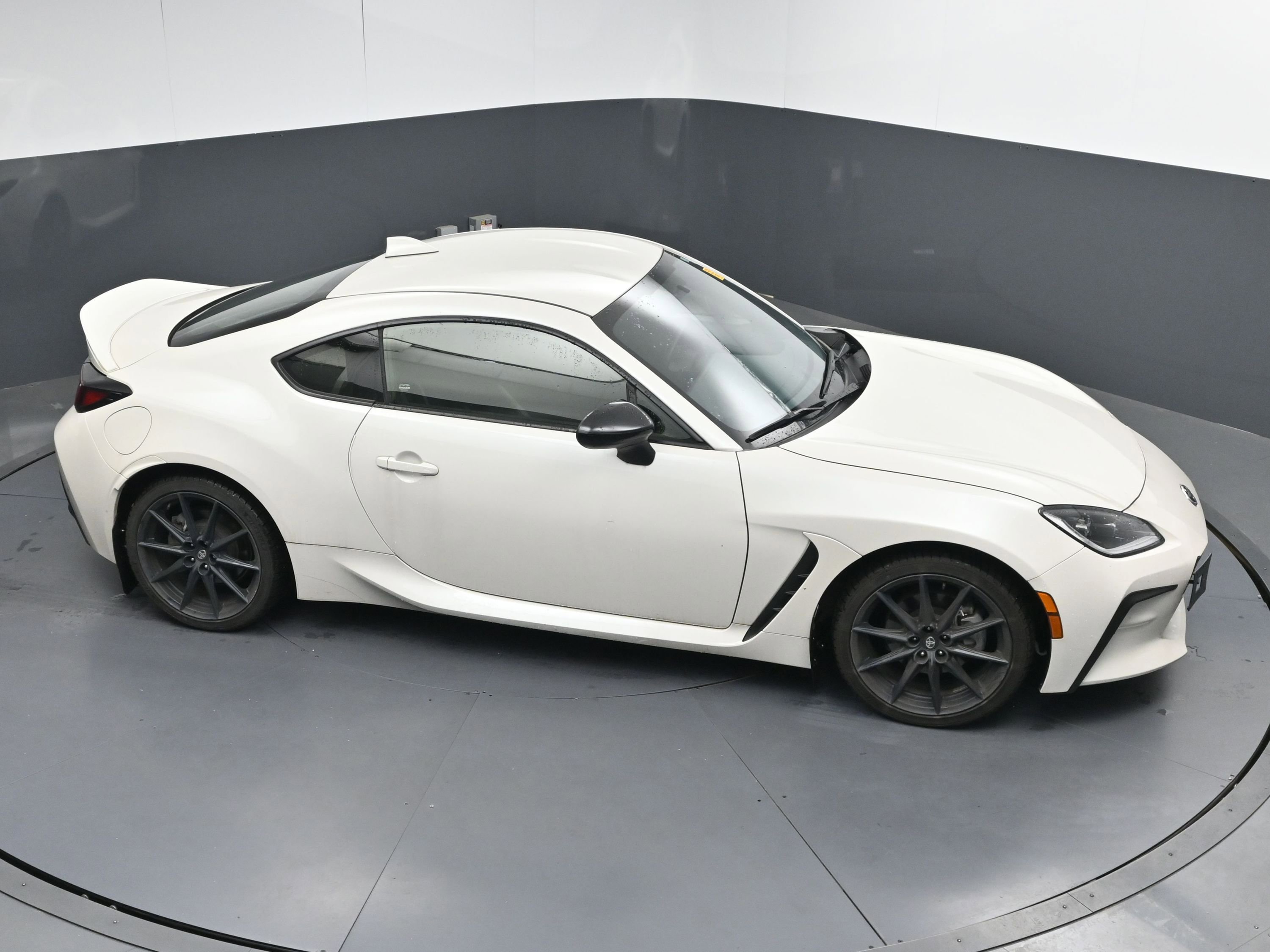 Certified 2024 Toyota GR86 Premium image 33