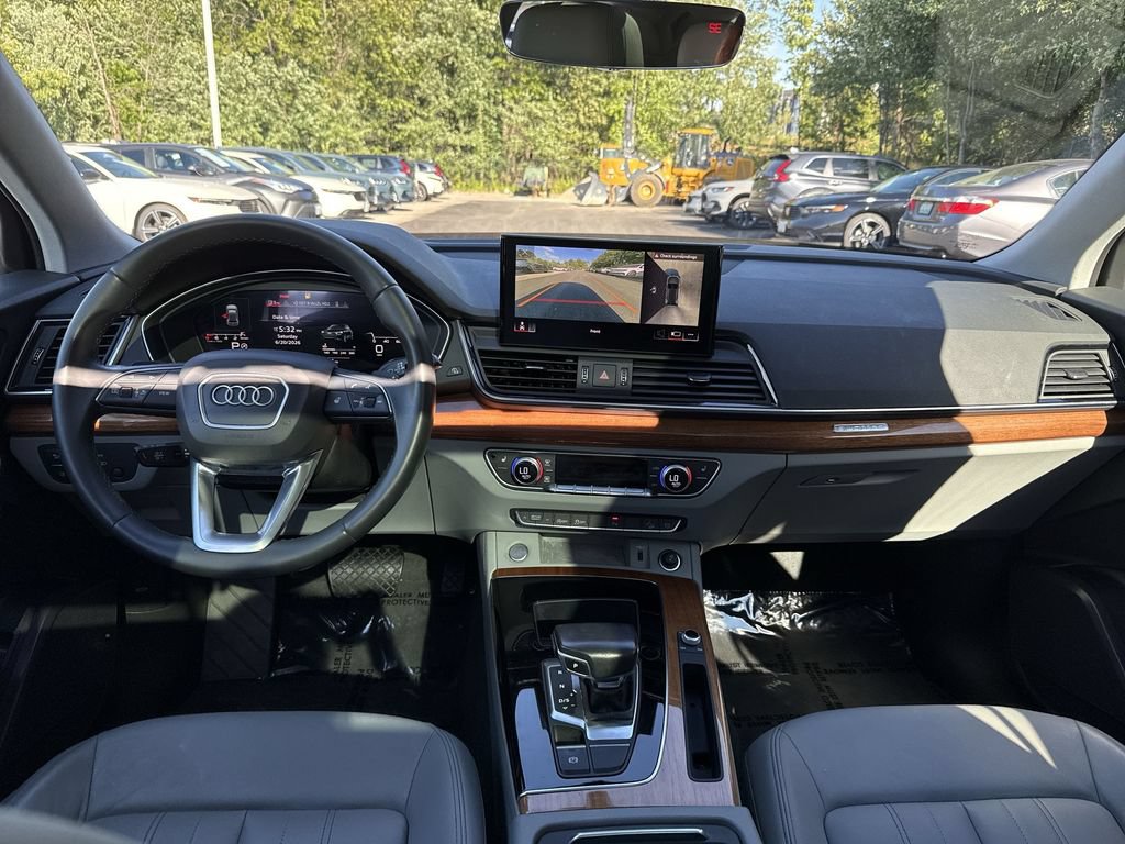 Used 2022 Audi Q5 2.0T Premium Plus w/ Premium Plus Package AWD/4WD image 28