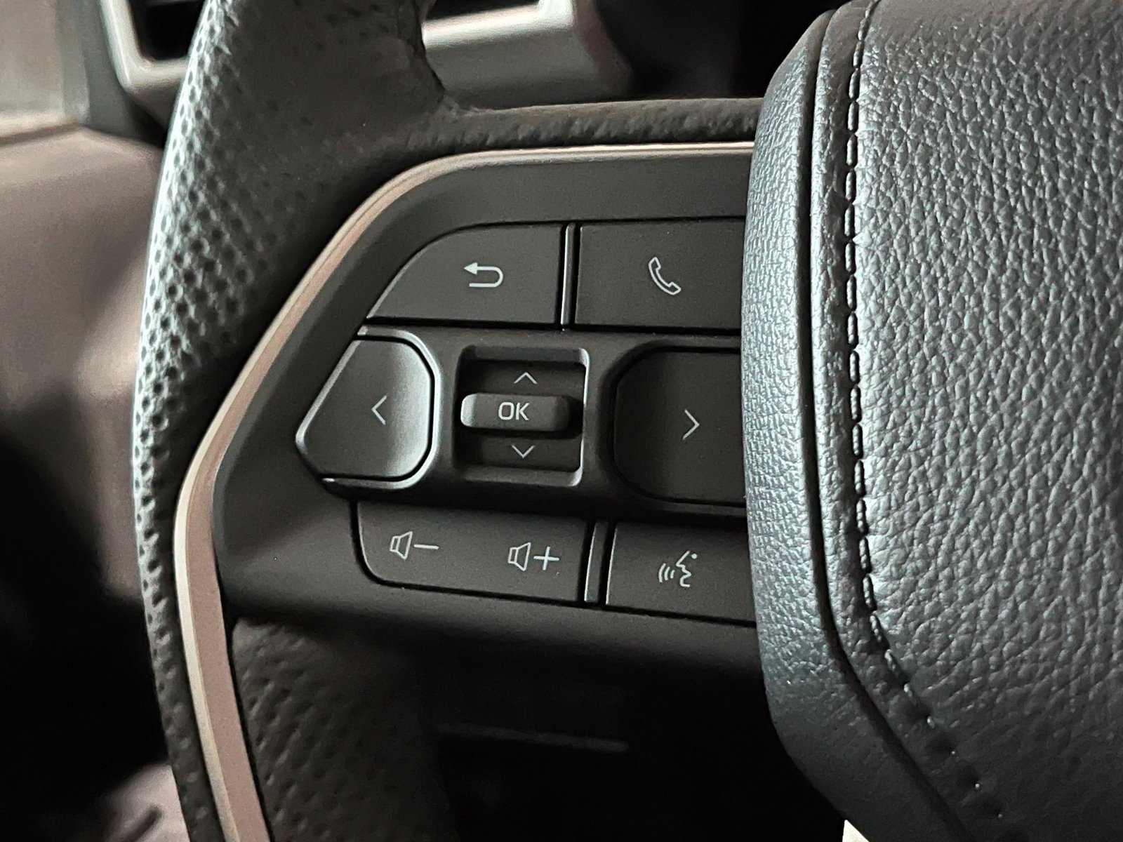 New 2026 Toyota Tacoma SR5 AWD/4WD image 30