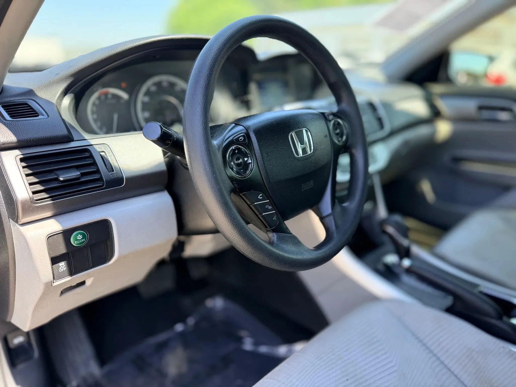 Used 2015 Honda Accord LX image 17