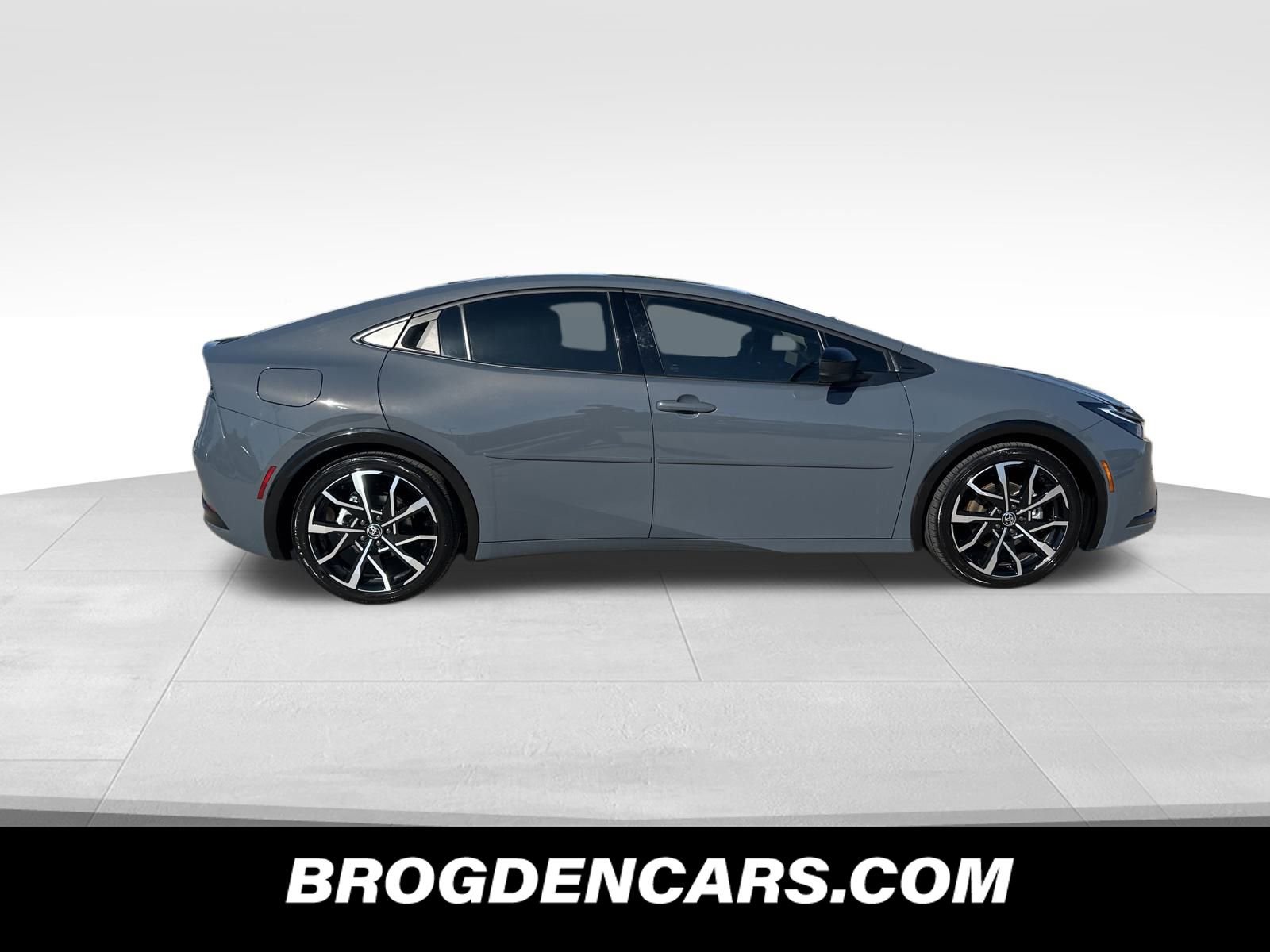 Used 2024 Toyota Prius Prime Premium video 2