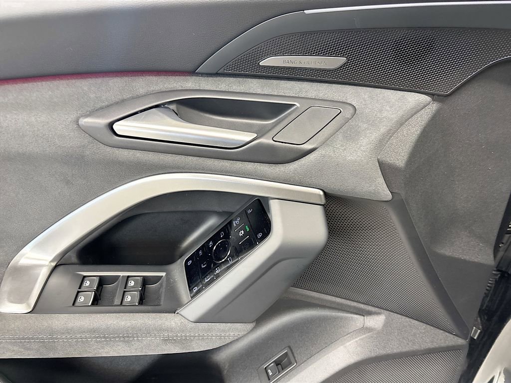 New 2026 Audi SQ5 Premium Plus AWD/4WD image 21