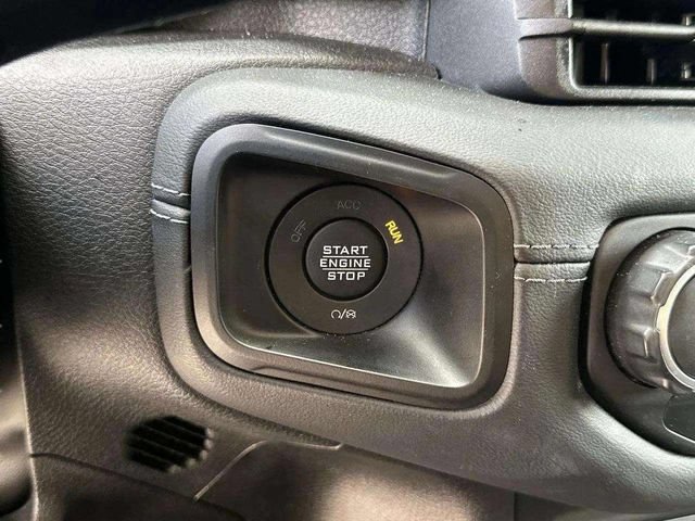 Used 2024 Jeep Wrangler Unlimited Rubicon 4xe AWD/4WD image 36