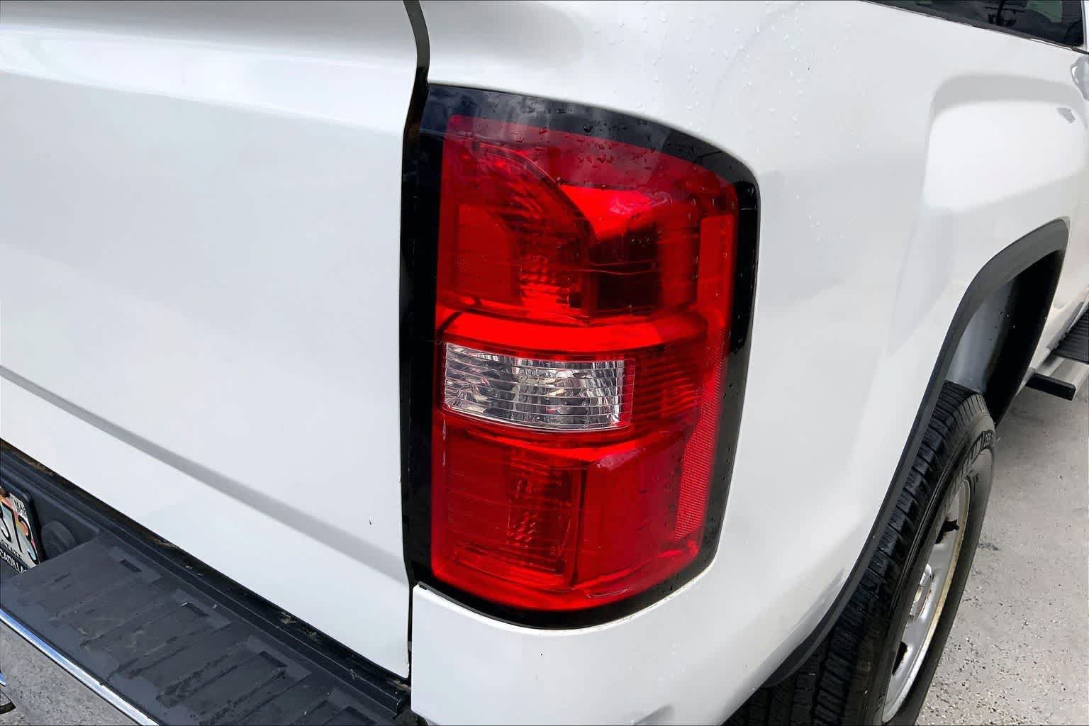Used 2018 GMC Sierra 1500 2WD Regular Cab image 29