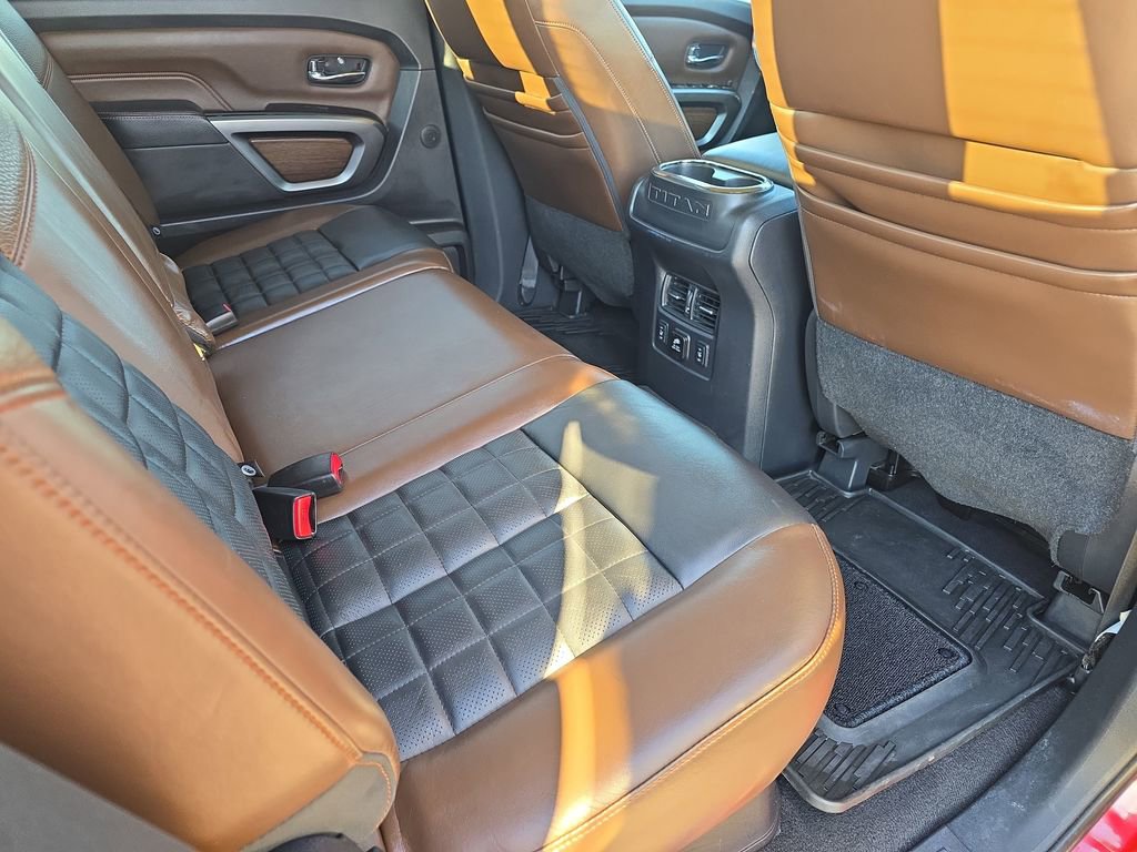 Used 2016 Nissan Titan Platinum Reserve image 11