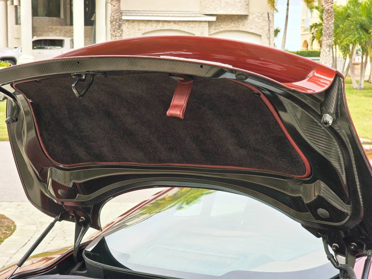 Used 2014 Aston Martin Vanquish Base 2dr Coupe image 14