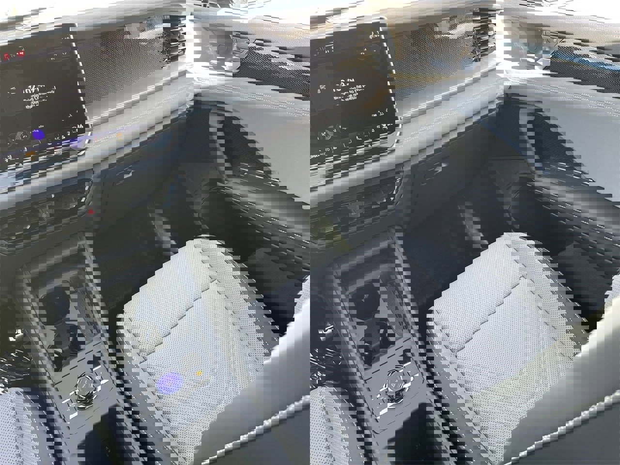 New 2026 Volkswagen Tiguan SE R-Line image 12