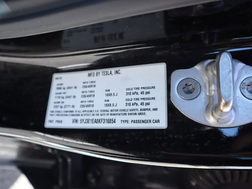 Used 2019 Tesla Model 3 Standard Range RWD image 19