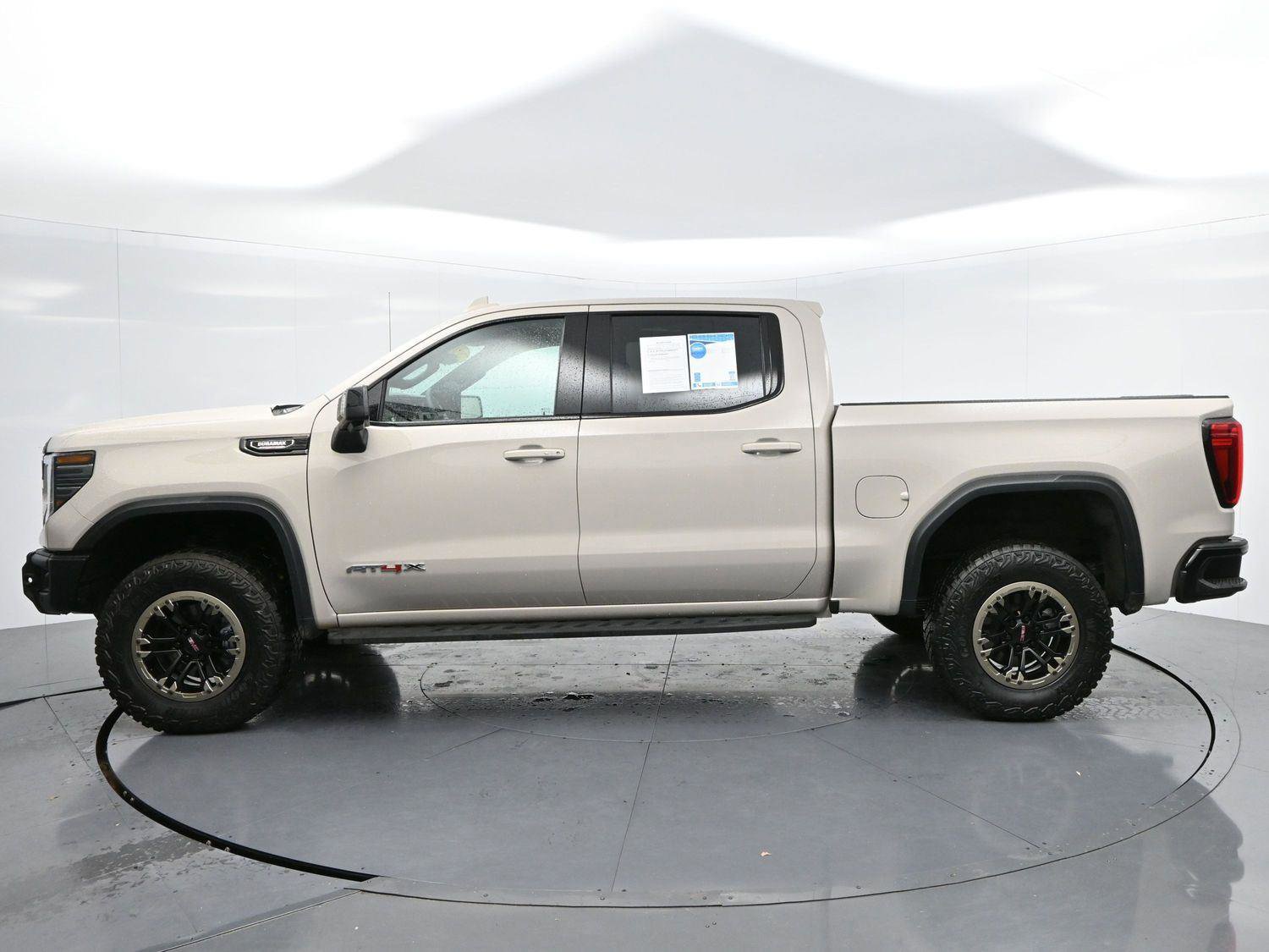 Used 2026 GMC Sierra 1500 AT4X image 4