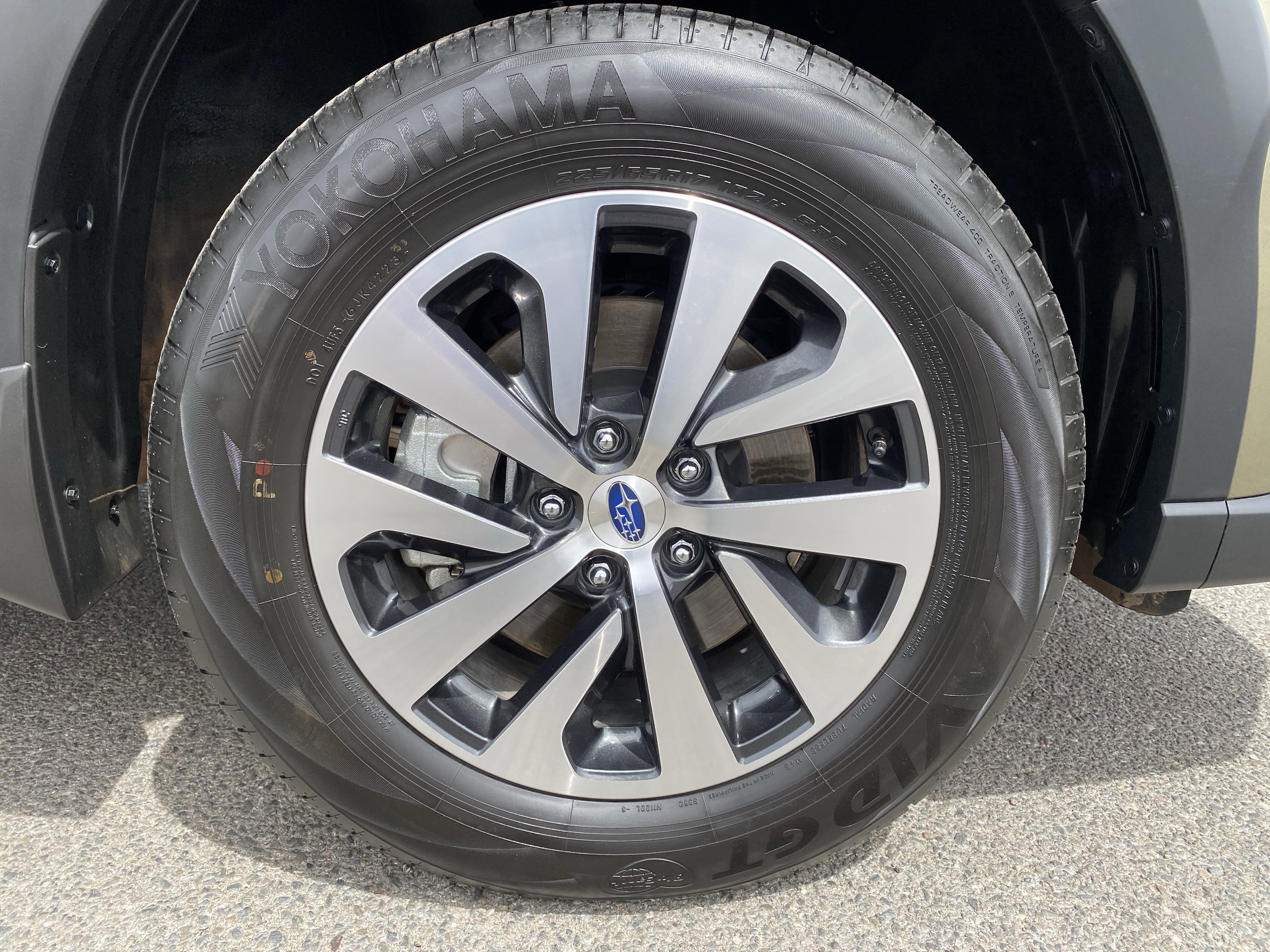 Used 2024 Subaru Outback Premium AWD/4WD image 11