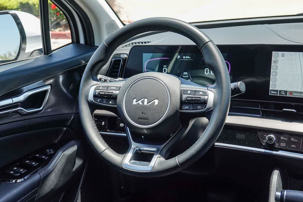 Certified 2025 Kia Sportage EX FWD image 14